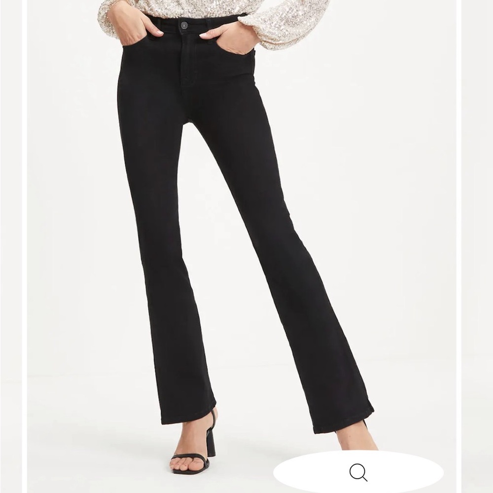 NWT Vici Eliza High Rise Stretch Bootcut split hem black jeans